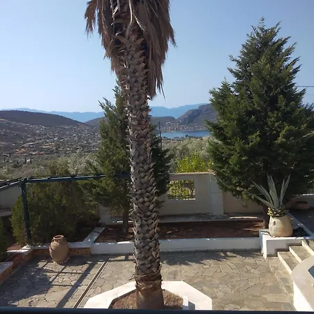 Casa de Férias Mairy's ηouse Alikí