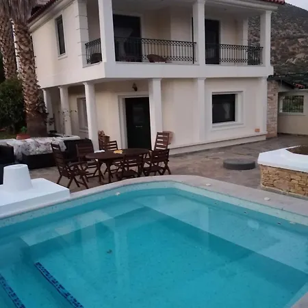Mairy's ηouse * Aliki (Boeotia)